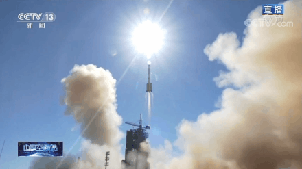 1625620158297133.gif 640.gif